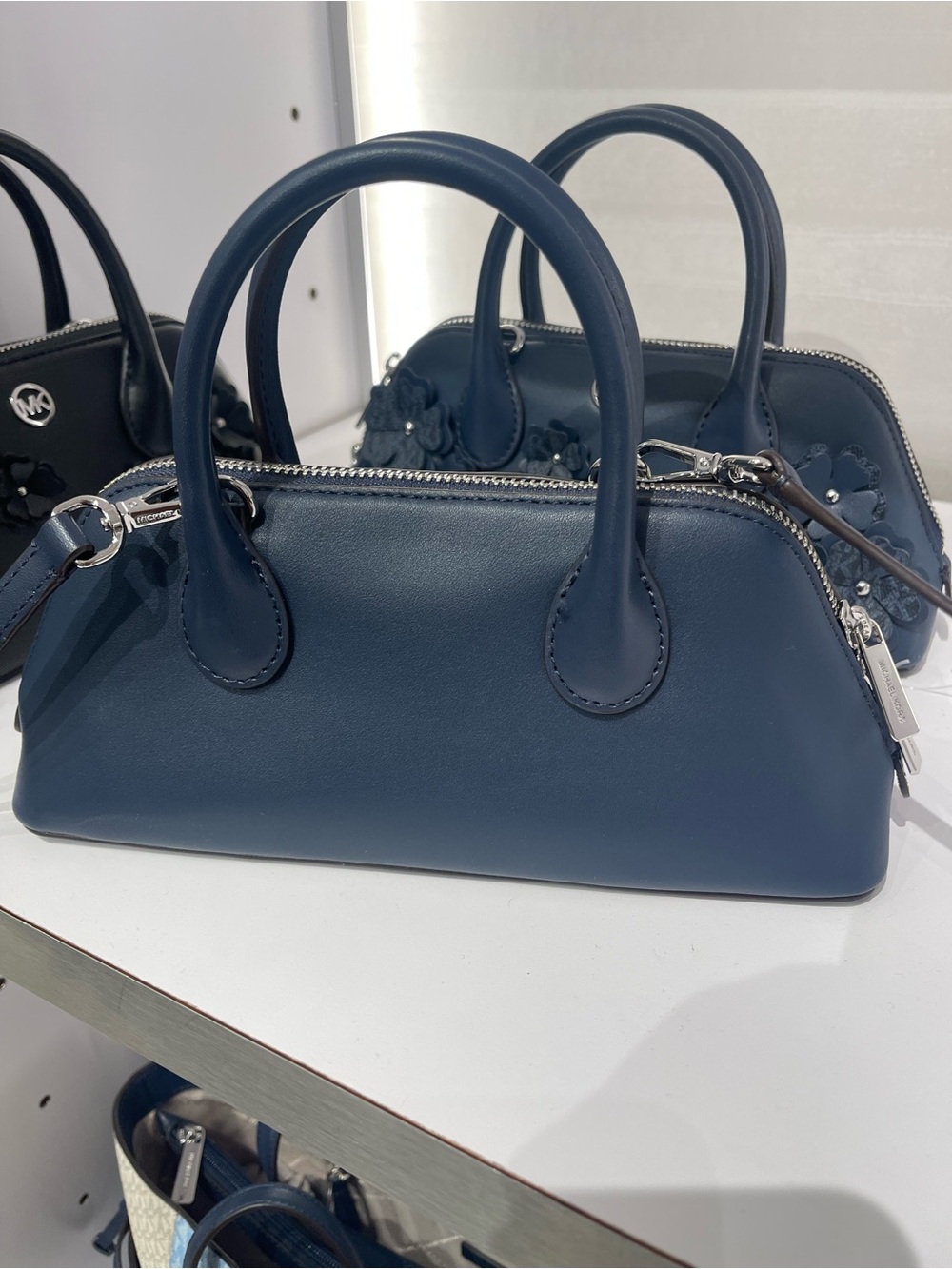 Michael Kors Petra Small Floral Embellished Crossbody Bag
Navy
NWT - Picture 6 of 16